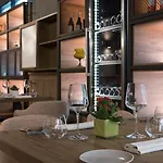 Doubletree By Hilton Rome Monti